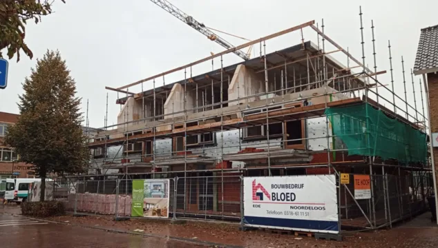 Een afbeelding van de bouwfase van de nieuwbouwappartementen in Zeddam ontwikkeld door Van der Meijden Vastgoed.