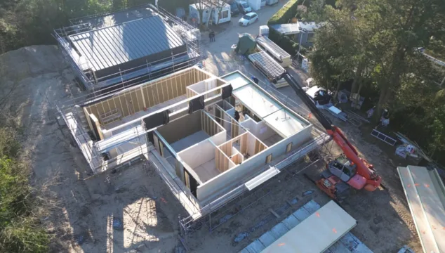 Afbeelding van de bouwfase van de luxe villa's die worden ontwikkeld door van der Meijden Vastgoed in Bennekom.